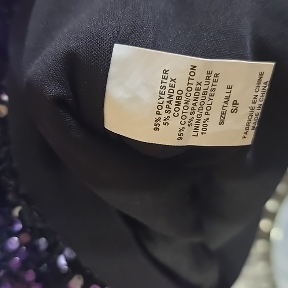 SUZY - Picture 3 of 8